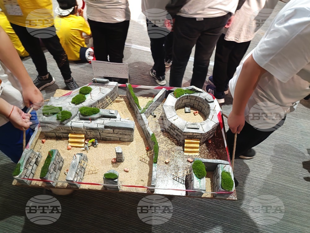 Бургас - Фестивал на роботиката First Lego League Challenge - откриване