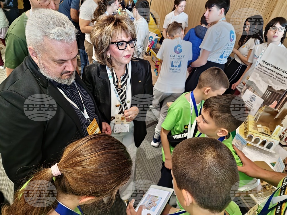 Бургас - Фестивал на роботиката First Lego League Challenge - откриване
