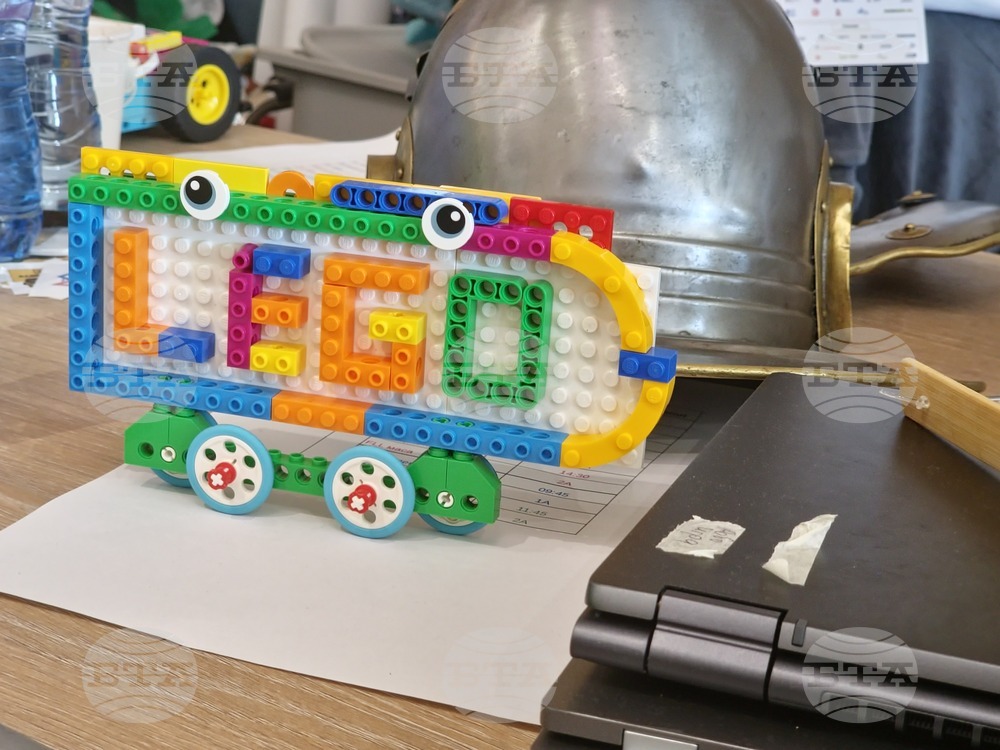 Бургас - Фестивал на роботиката First Lego League Challenge - откриване
