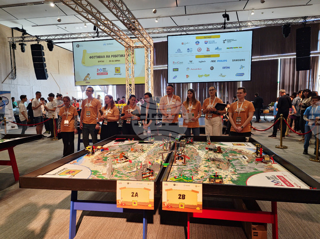 Бургас - Фестивал на роботиката First Lego League Challenge - откриване