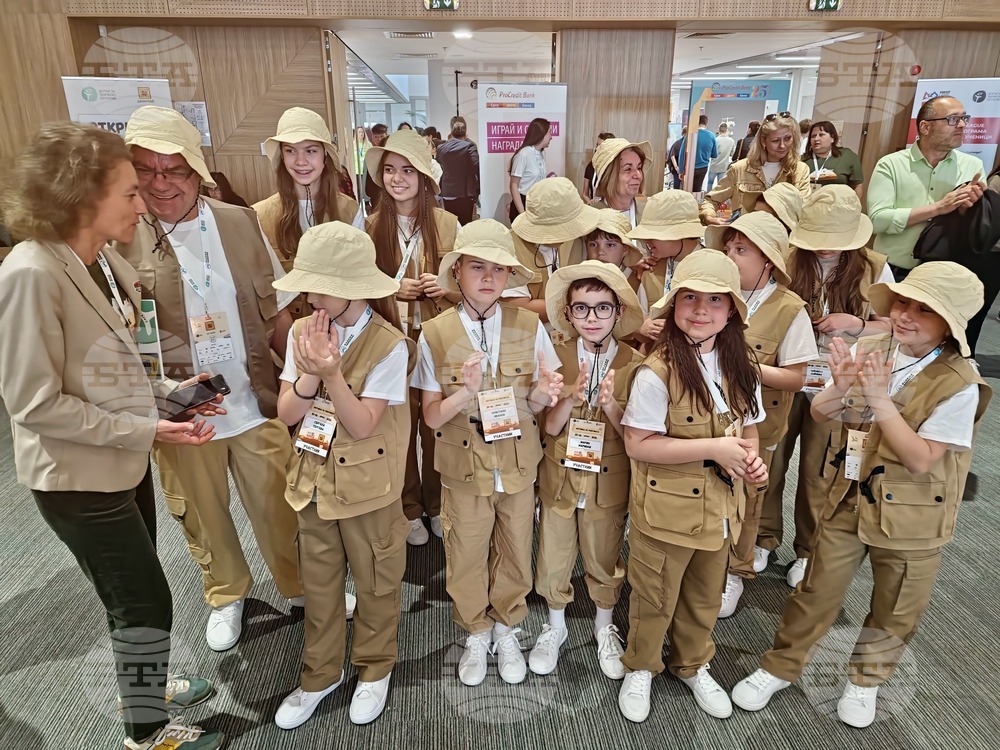 Бургас - Фестивал на роботиката First Lego League Challenge - откриване