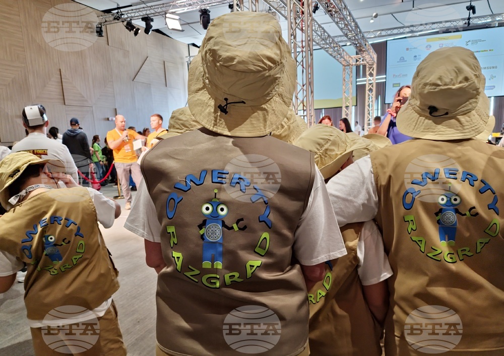 Бургас - Фестивал на роботиката First Lego League Challenge - откриване