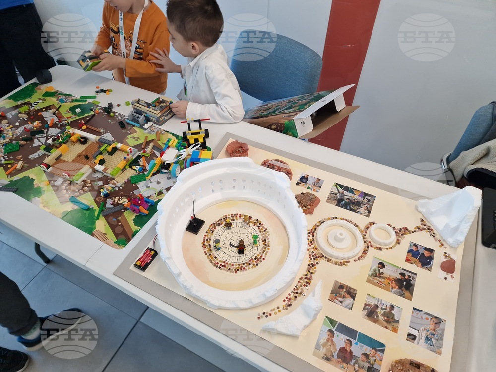 Бургас - Фестивал на роботиката First Lego League Challenge - откриване