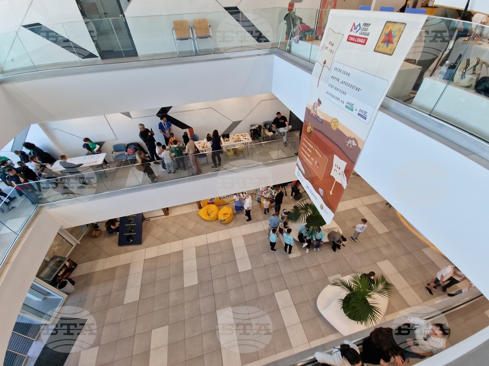 Бургас - Фестивал на роботиката First Lego League Challenge - откриване