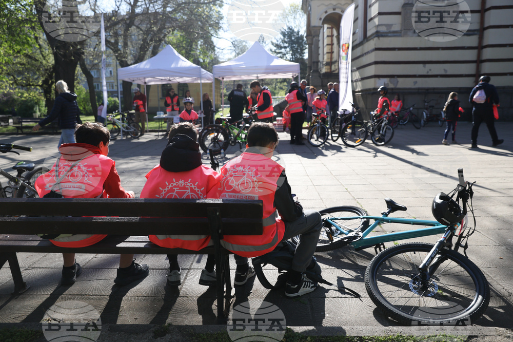 St Nicholas Park – Family Event “Mom, Dad, and I at the Giro”