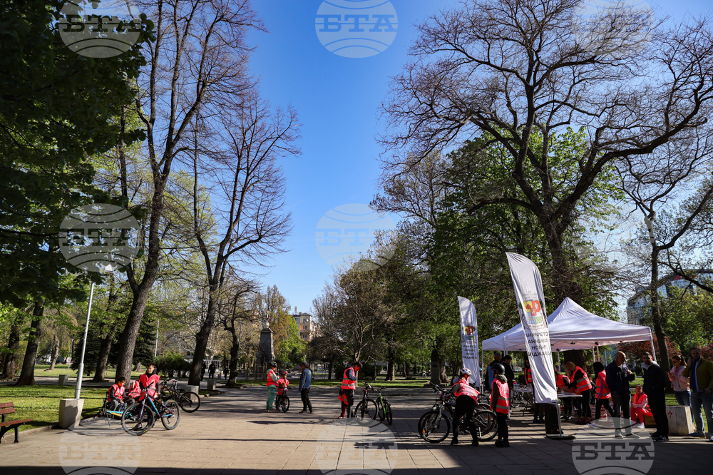 St Nicholas Park – Family Event “Mom, Dad, and I at the Giro”