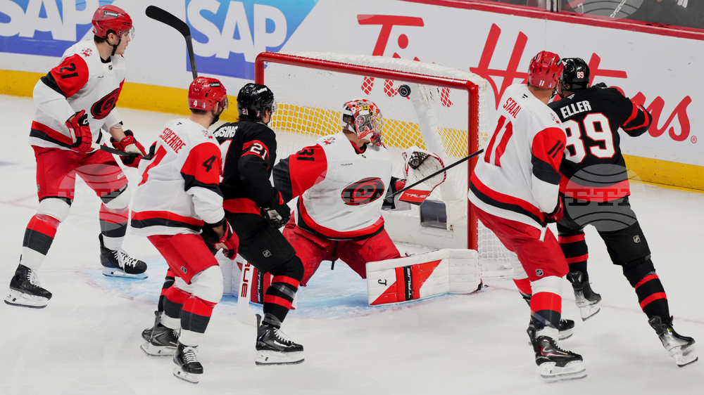 Hurricanes Senators Hockey
