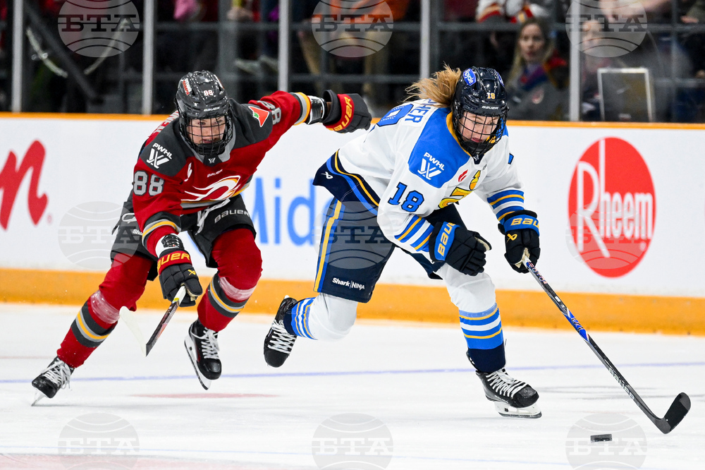PWHL Sceptres Charge Hockey