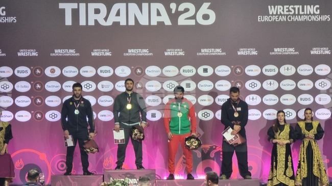 Абдулрашид Садулаев се завърна на европейската сцена с титла, спортистите с неутрален статут от Русия доминираха първия ден в свободния стил 