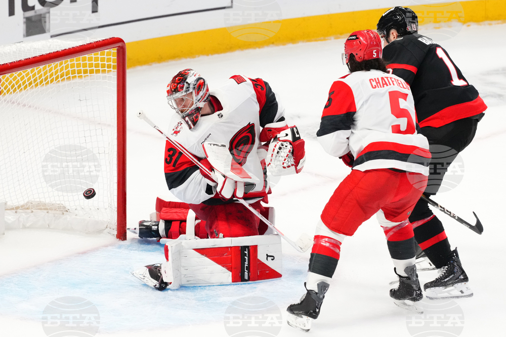 Hurricanes Senators Hockey