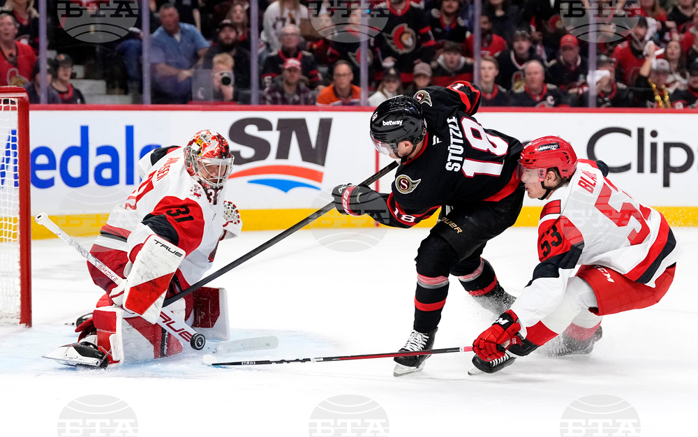 Hurricanes Senators Hockey