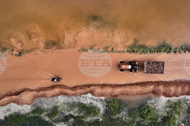 APTOPIX Syria Floods