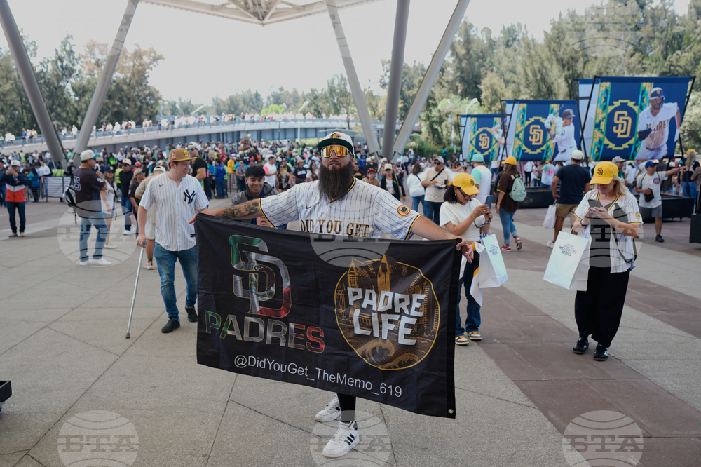 Mexico Padres Diamondbacks Baseball