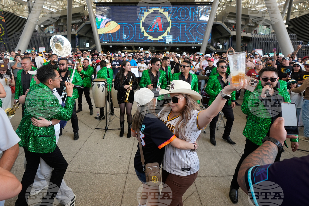 Mexico Padres Diamondbacks Baseball