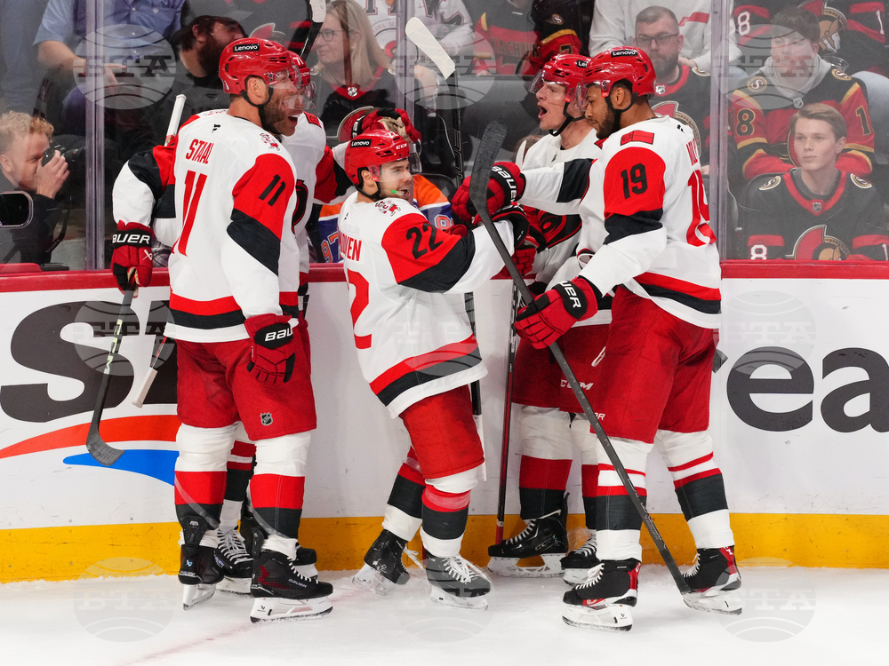 Hurricanes Senators Hockey