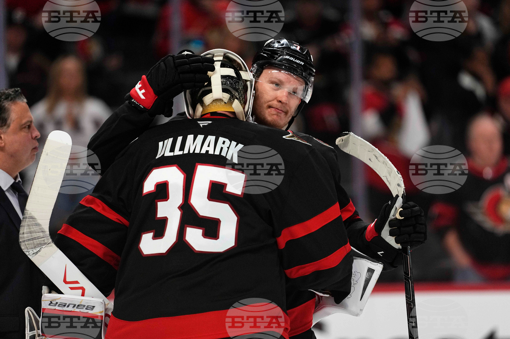 Hurricanes Senators Hockey