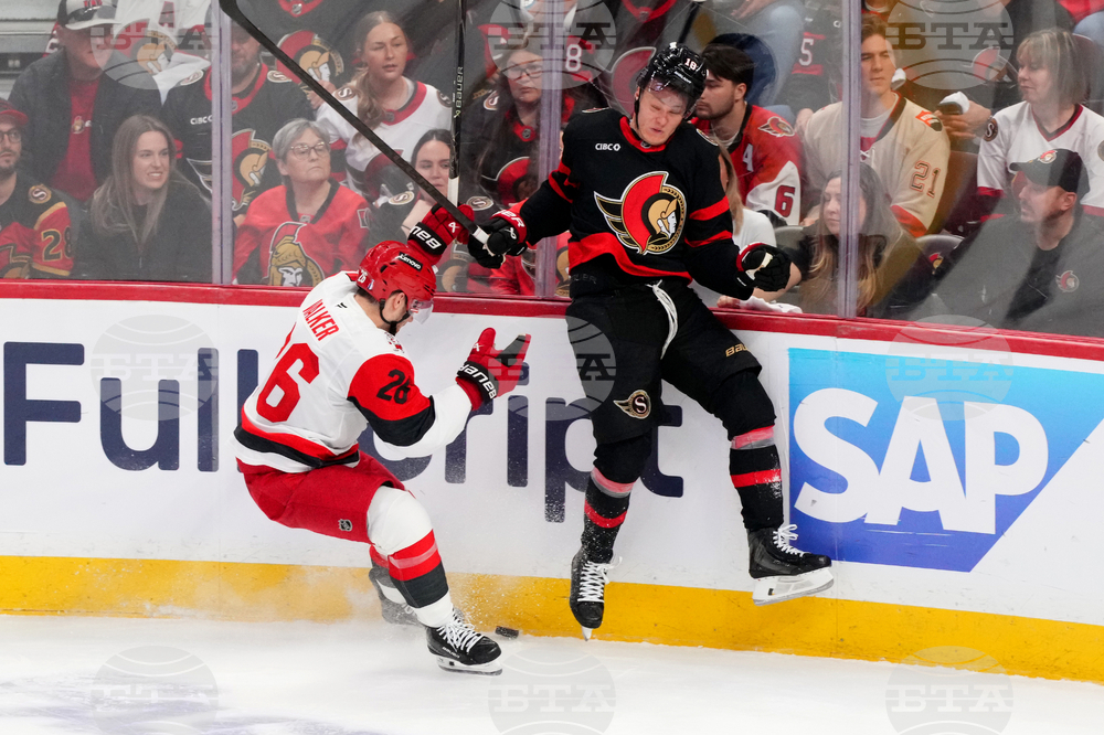 Hurricanes Senators Hockey
