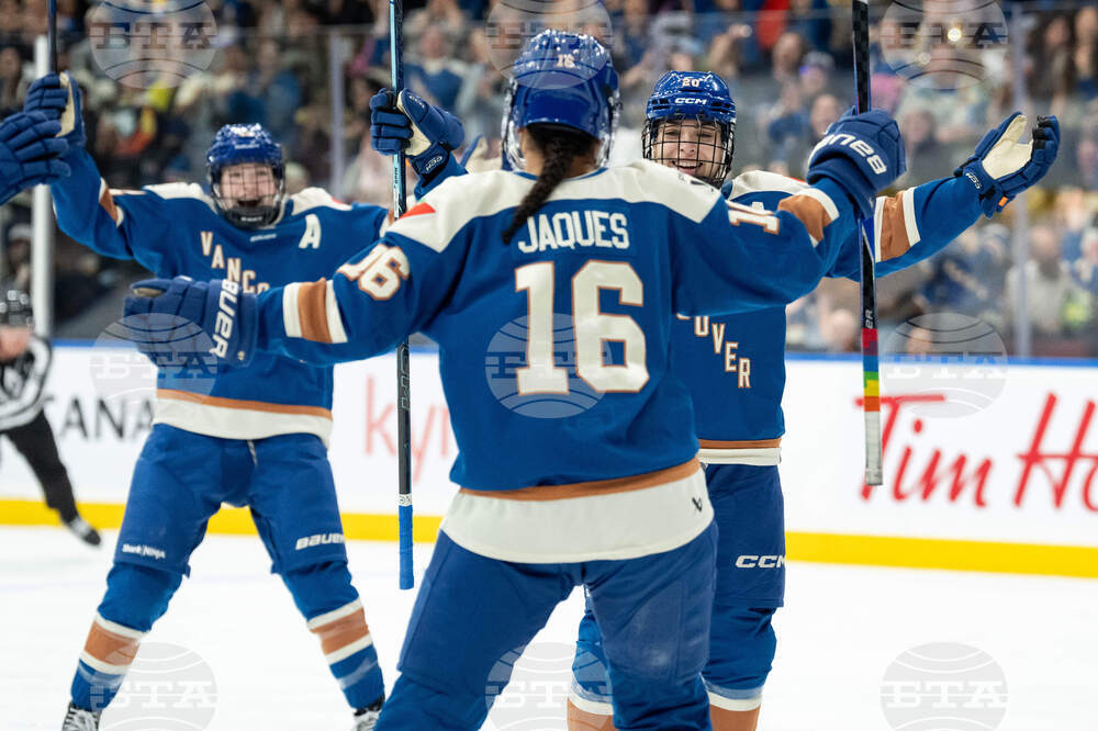 PWHL Frost Goldeneyes Hockey