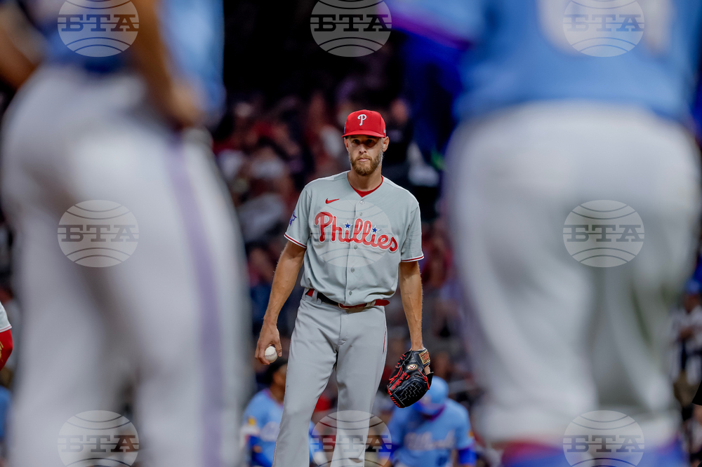 Phillies Braves Baseball
