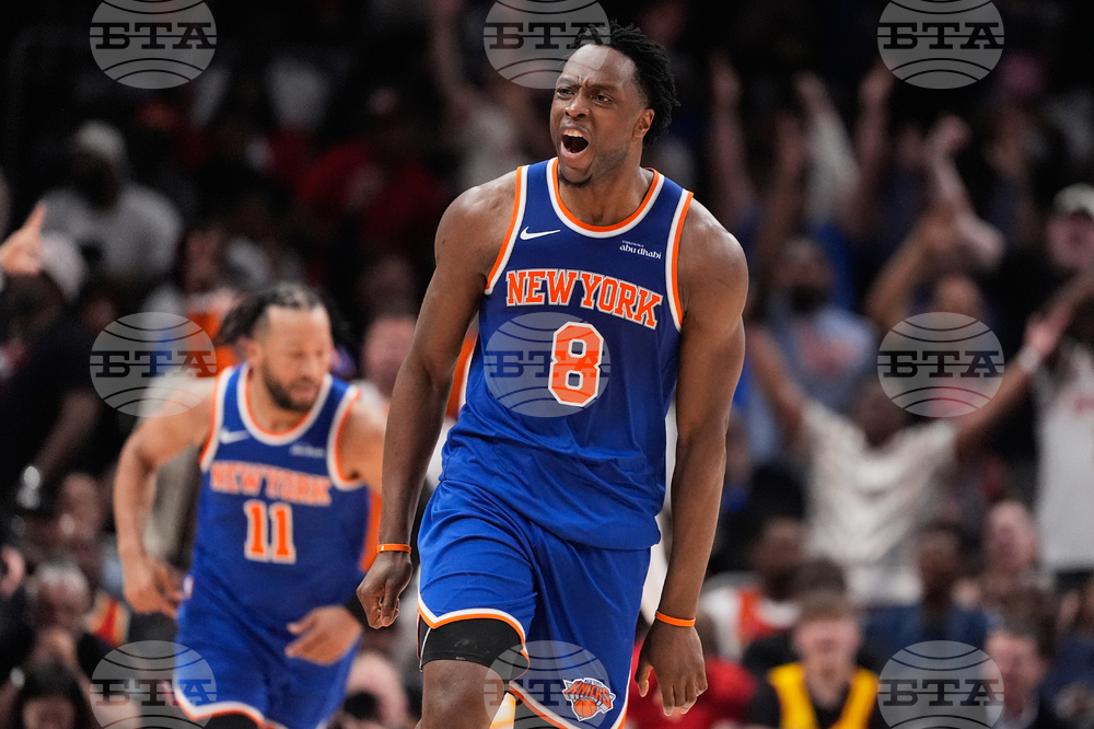 Knicks Hawks Basketball