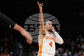 Knicks Hawks Basketball