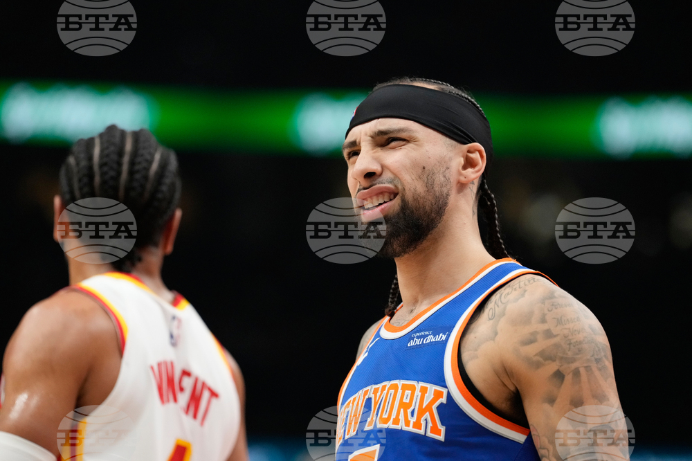 Knicks Hawks Basketball