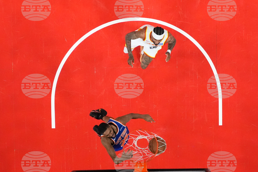 Knicks Hawks Basketball