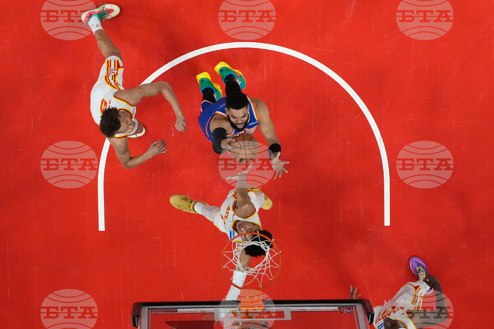 Knicks Hawks Basketball