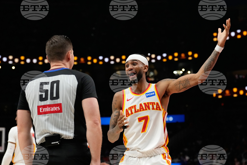 Knicks Hawks Basketball