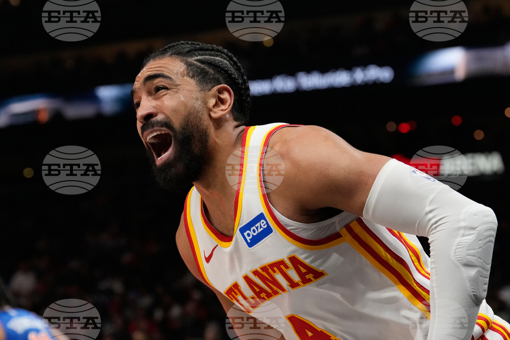 Knicks Hawks Basketball