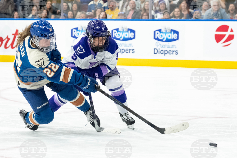 PWHL Frost Goldeneyes Hockey