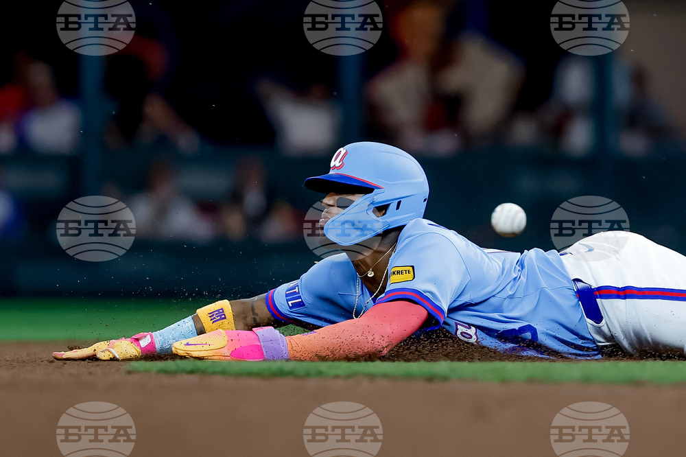 Phillies Braves Baseball