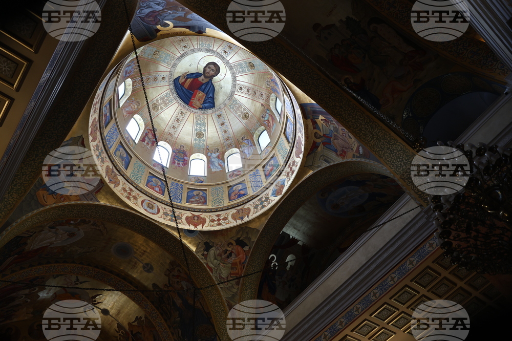 Храм „Св. св. Кирил и Методий“ - света литургия