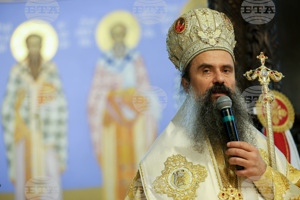 Храм „Св. св. Кирил и Методий“ - света литургия