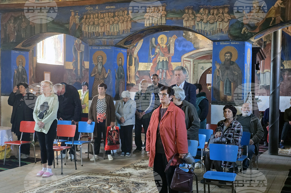 Дунавци - Видински митрополит Пахомий - литургия