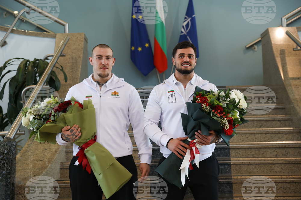 Карлос Насар - посрещане