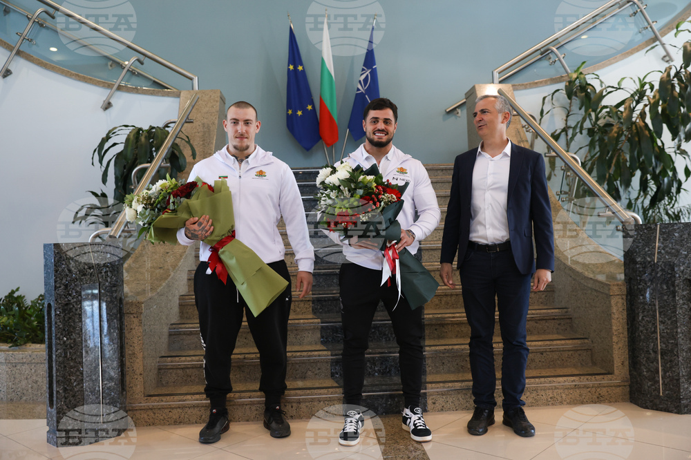 Карлос Насар - посрещане