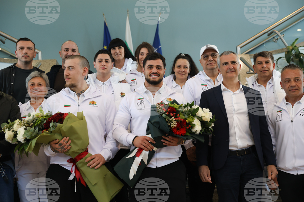 Карлос Насар - посрещане