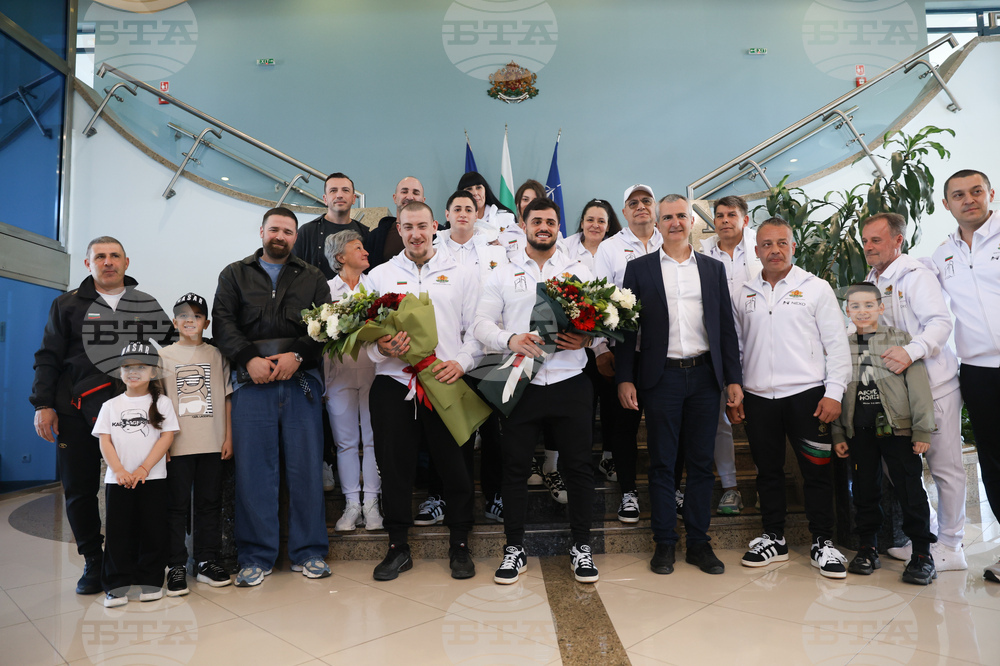 Карлос Насар - посрещане