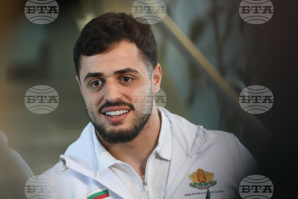 Карлос Насар - посрещане