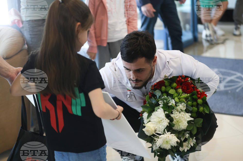 Карлос Насар - посрещане