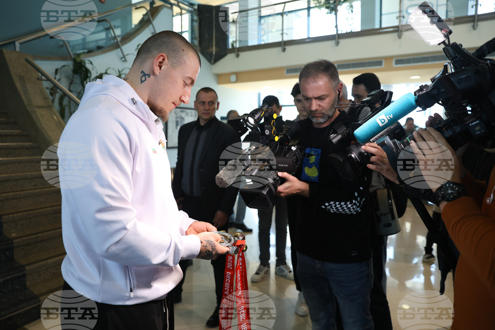 Карлос Насар - посрещане