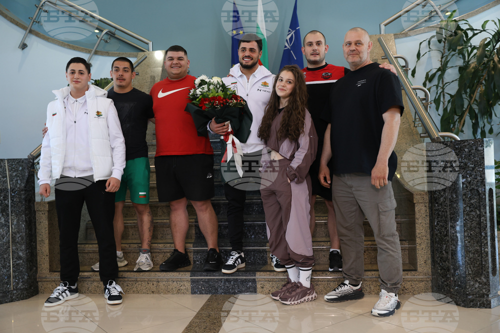 Карлос Насар - посрещане