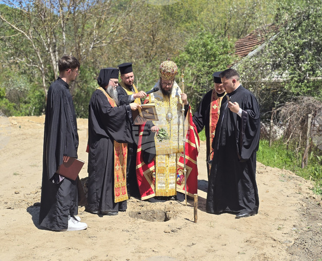 Село Чичил - първа копка - храм „Св. Мария Магдалина“ - Видински митрополит Пахомий