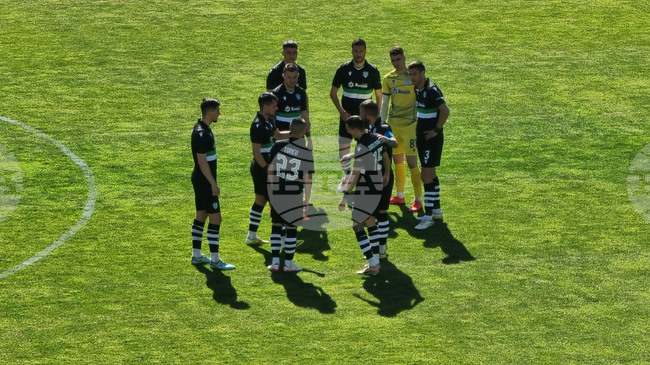 Черно море измести Локомотив (Пловдив) от петата позиция в класирането на Първа лига след минимален успех на "Лаута"