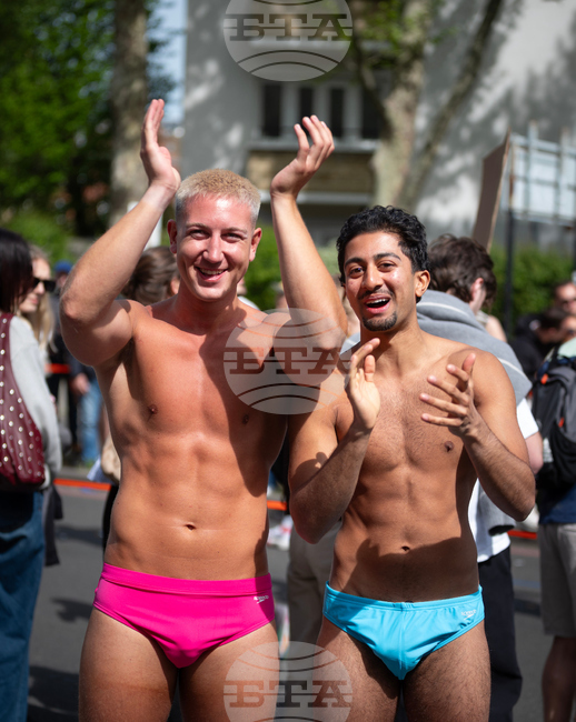 London Marathon Speedo Activation