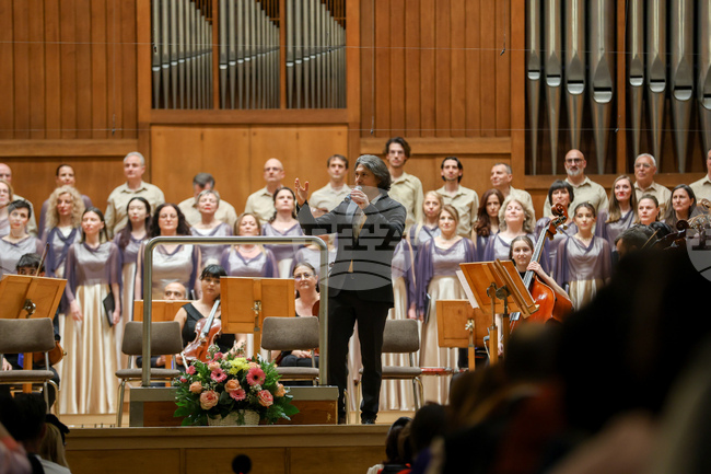 Зала „България“ - оркестър „Генезис“ - Йордан Камджалов - концерт