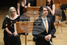 Зала „България“ - оркестър „Генезис“ - Йордан Камджалов  - концерт