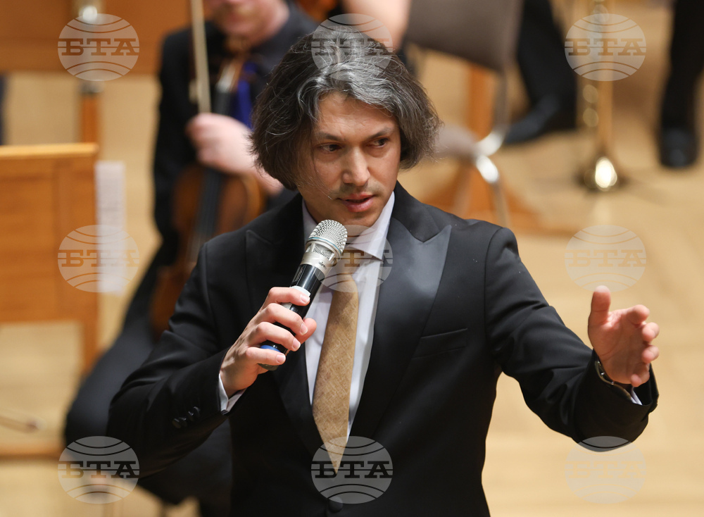 Зала „България“ - оркестър „Генезис“ - Йордан Камджалов  - концерт