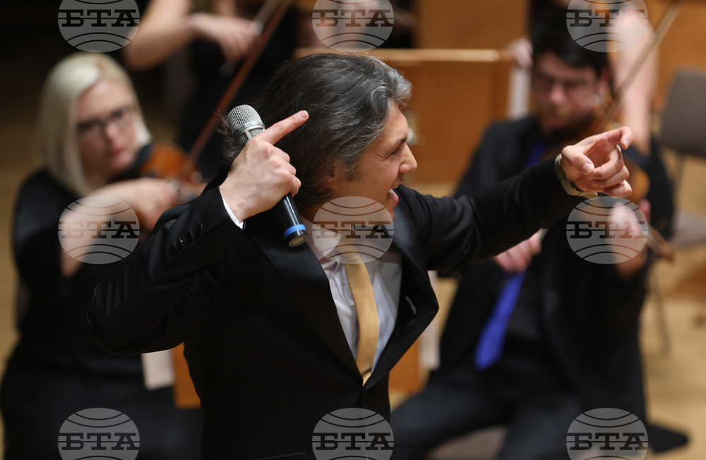 Зала „България“ - оркестър „Генезис“ - Йордан Камджалов  - концерт